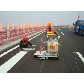 海南藏族自治州道路交通标线工程